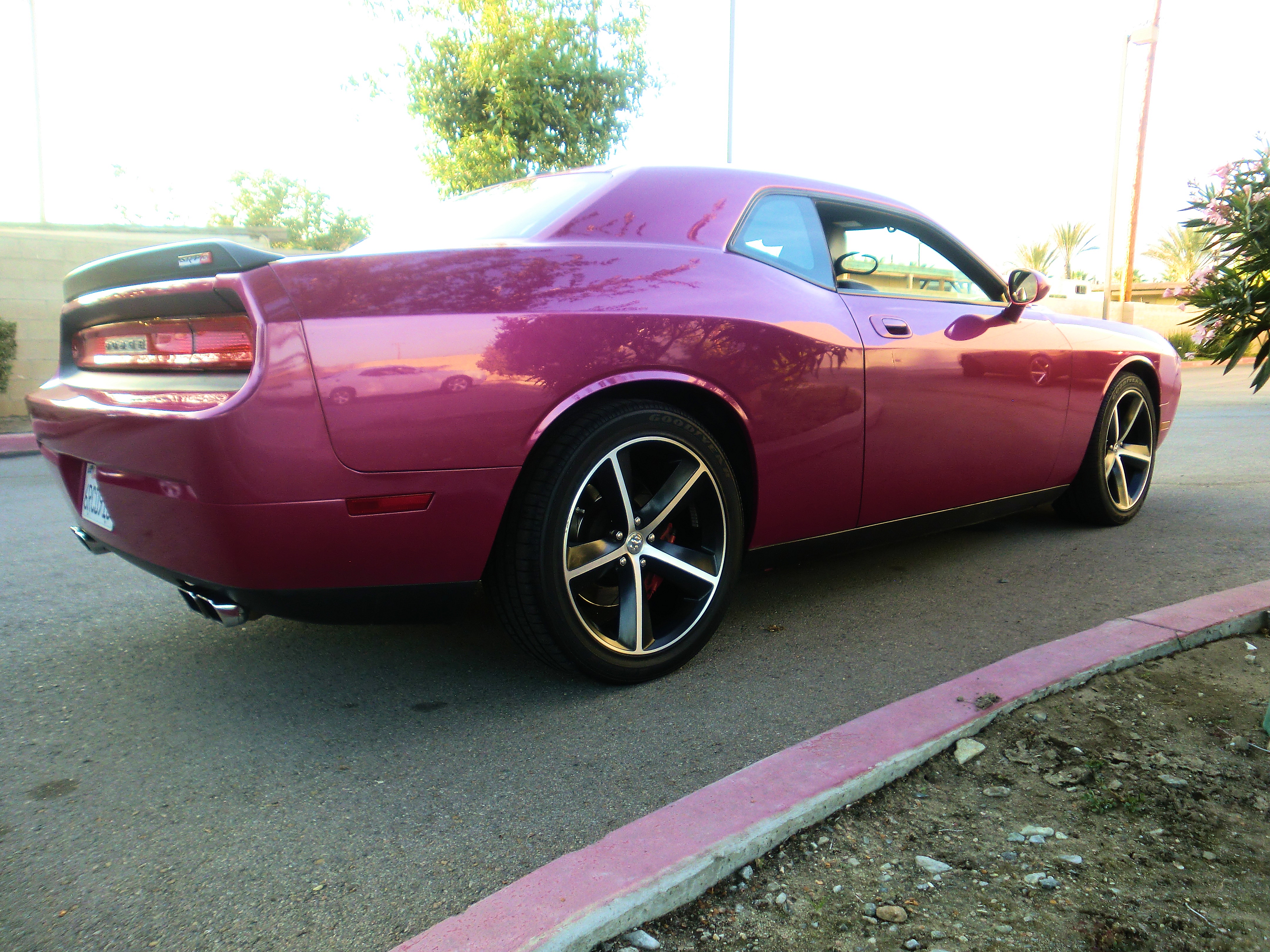 SRT8ChallPurple/25a60.JPG