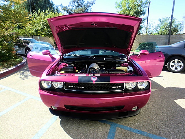 SRT8ChallPurple/27a40.JPG