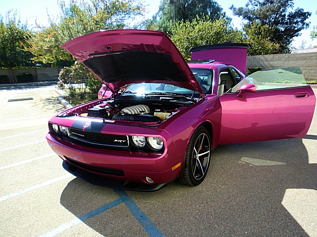SRT8ChallPurple/27a40.JPG