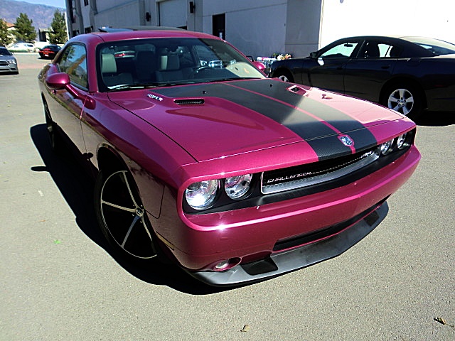 SRT8ChallPurple/27a40.JPG